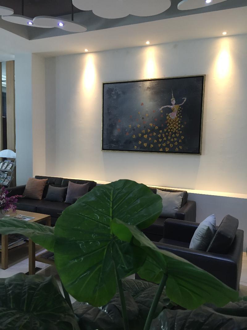 Season Residence Phnom-Penh Buitenkant foto